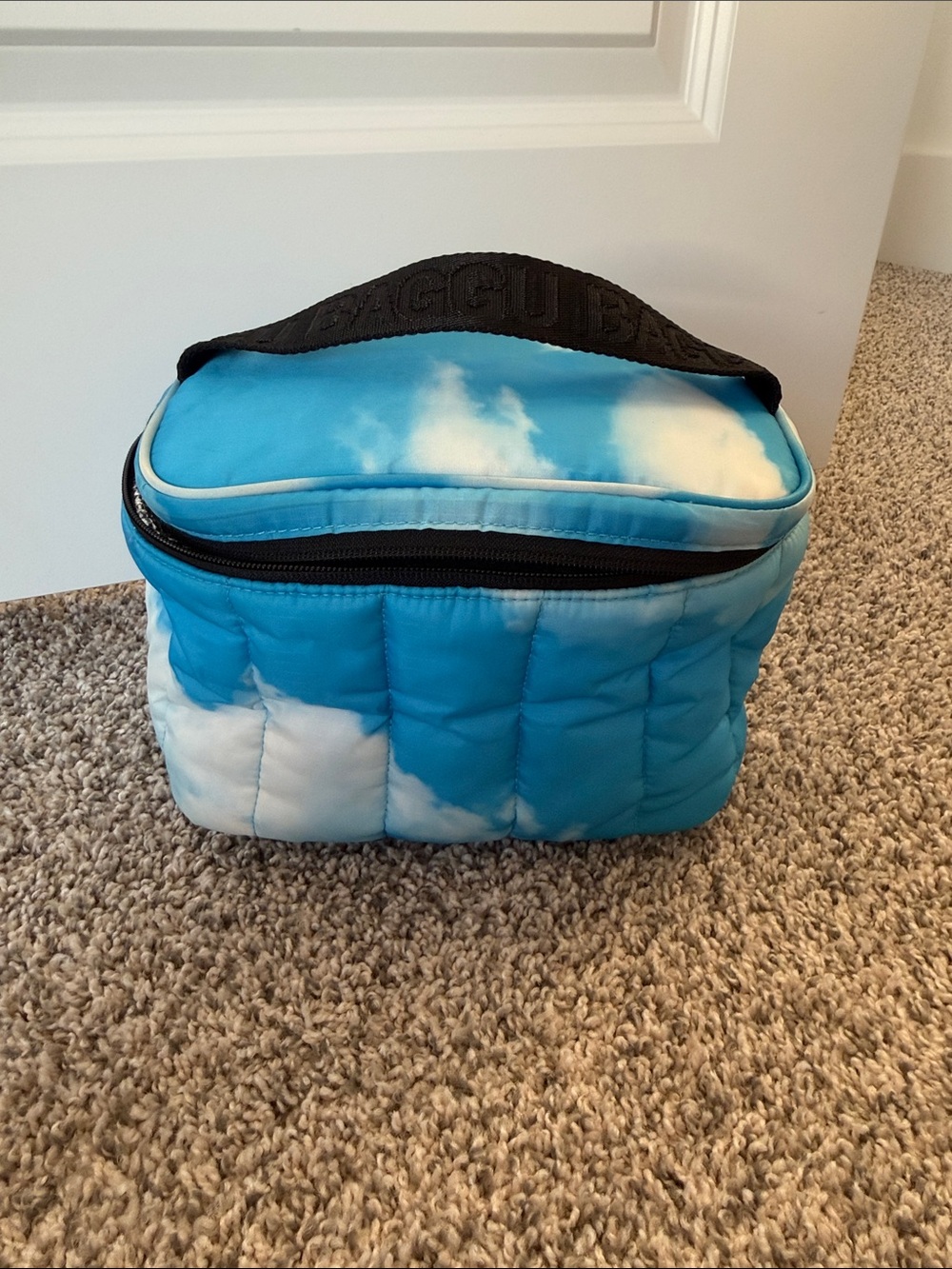 Baggu cloud puffy lunch bag